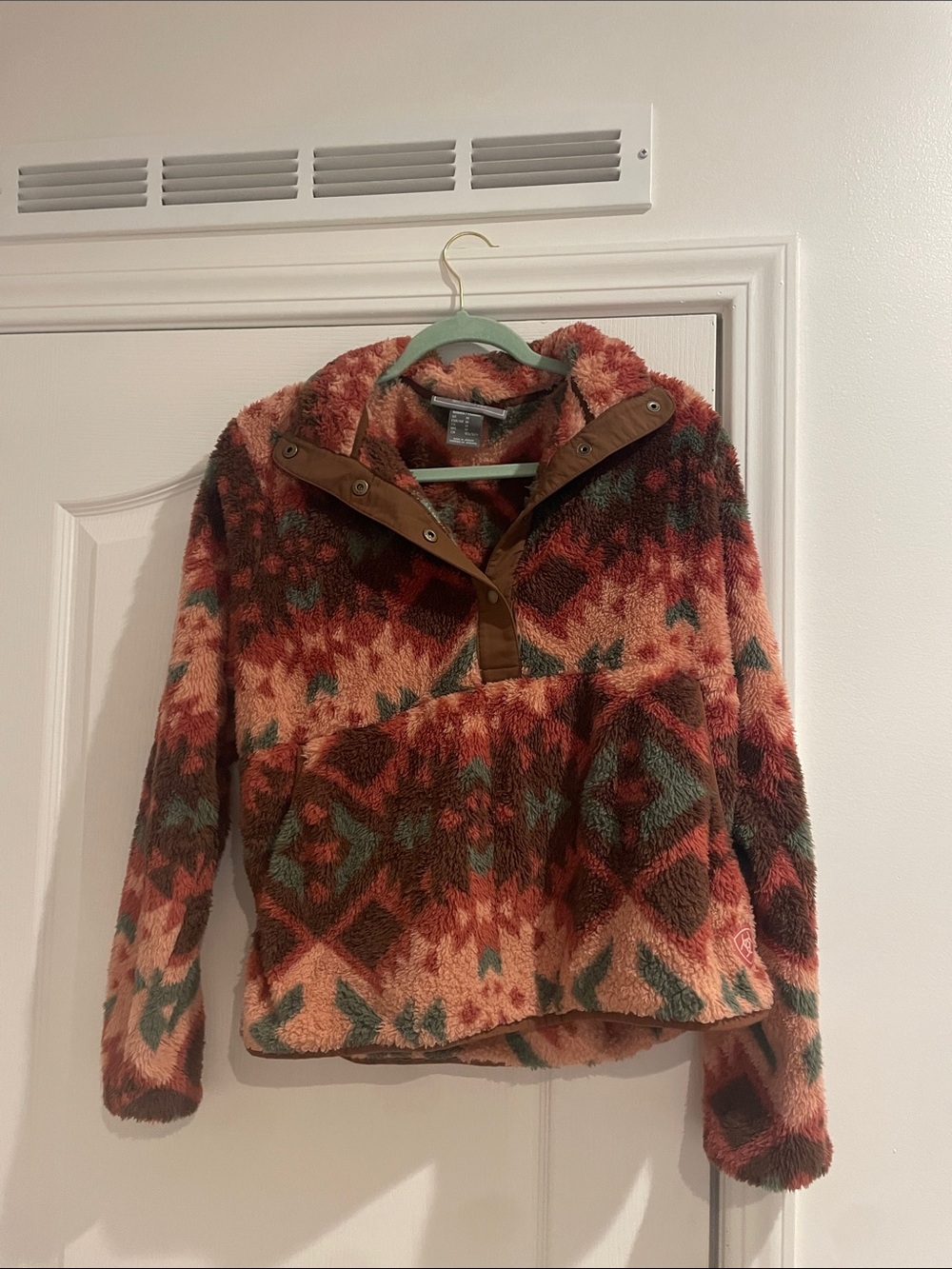 Ariat aztec pattern pullover. Never worn